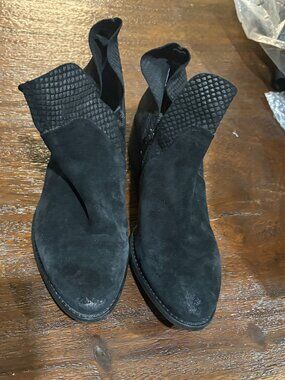 Seychelles Ladies Suede Ankle Boots Booties Black sz 8